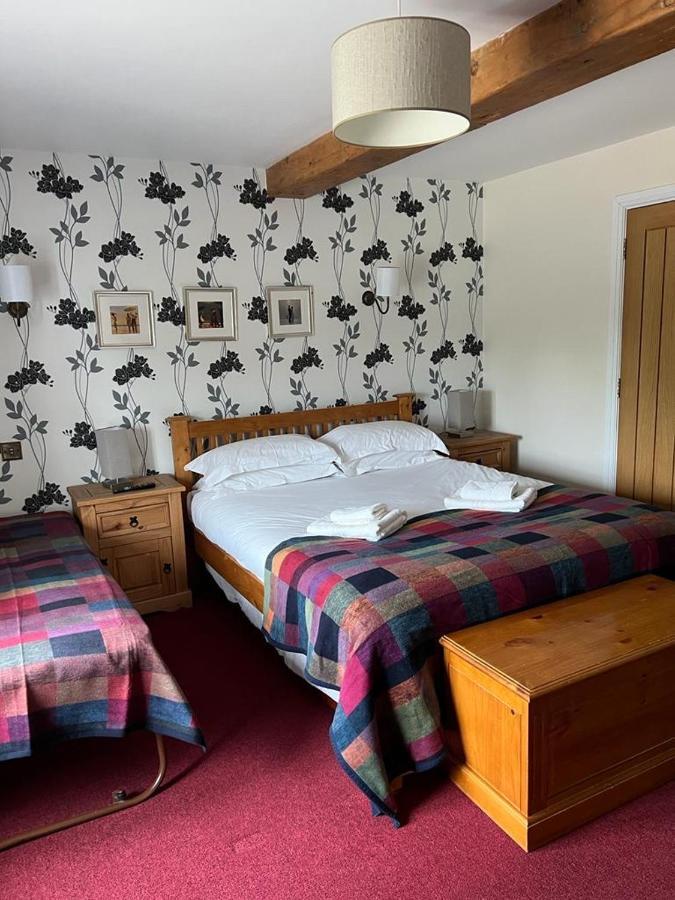 Fox And Goat Hotel Waterstock Exterior photo